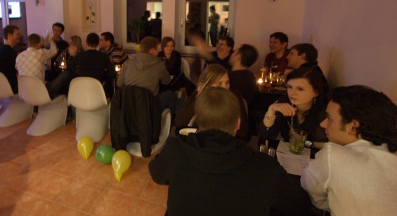 Feiern im Studentenwohnheim M�nchen-Schwabing